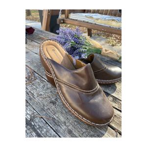 Naturalizer SUNNYVILLE Brown Leather Mules Slip On Comfort Cushion Low Heel Sz 8